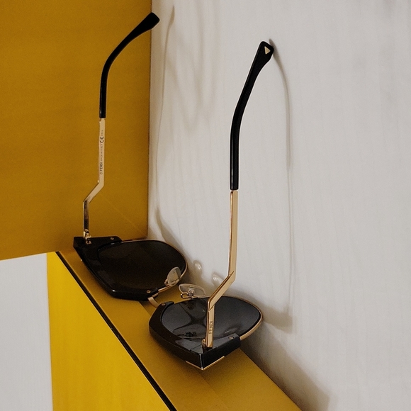 FENDI Cat -Eye Sunglasses - Black and Gold - Picture 2 of 5